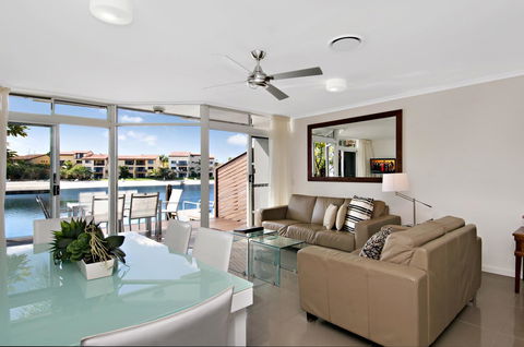 Skippers Cove Waterfront Resort - Kingaroy Accommodation 6