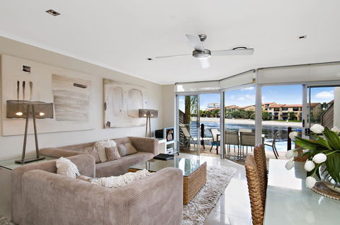 Skippers Cove Waterfront Resort - Kingaroy Accommodation 5
