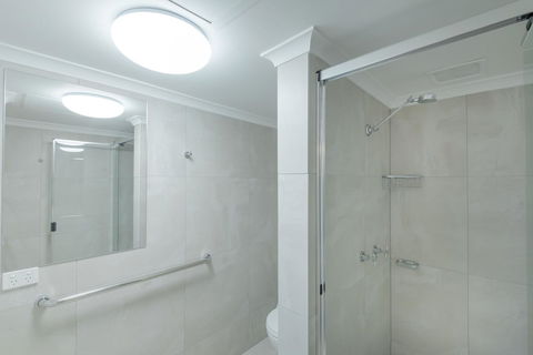 Munna Beach Apartments - Kingaroy Accommodation 28