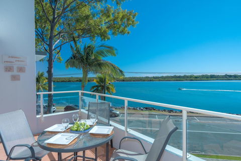 Munna Beach Apartments - Kingaroy Accommodation 13