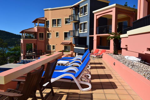 Martinique Whitsunday Resort - Kingaroy Accommodation 9