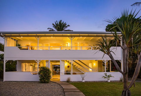 Jamaica Beach House - Kingaroy Accommodation 24