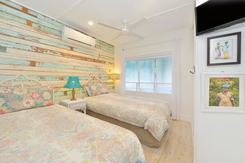 Jamaica Beach House - Kingaroy Accommodation 43