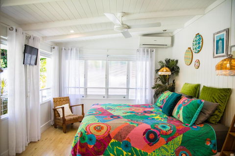 Jamaica Beach House - Kingaroy Accommodation 8