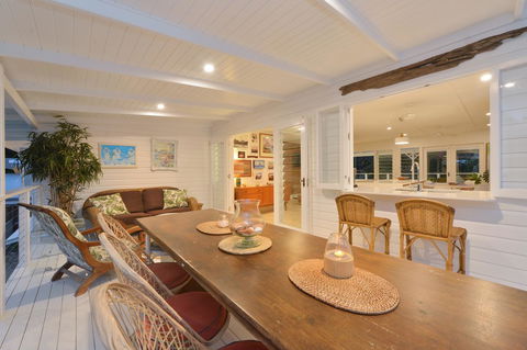 Jamaica Beach House - Kingaroy Accommodation 36