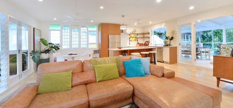 Jamaica Beach House - Kingaroy Accommodation 38