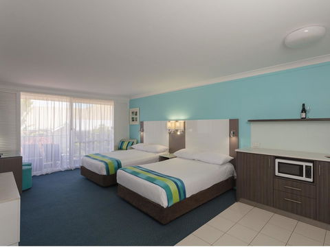 Sea World Resort - Kingaroy Accommodation 2