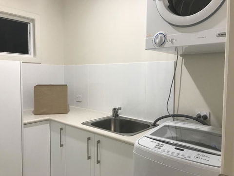 Whitsunday Luxury Homes - Kingaroy Accommodation 40