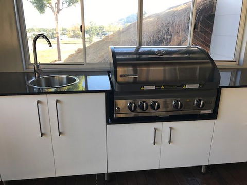 Whitsunday Luxury Homes - Kingaroy Accommodation 19