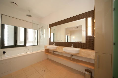 The Boathouse Apartments - Kingaroy Accommodation 16