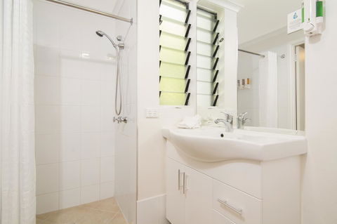 Port Douglas Motel - Kingaroy Accommodation 42