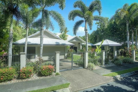 Tranquility By The Course Port Douglas - Kingaroy Accommodation 14
