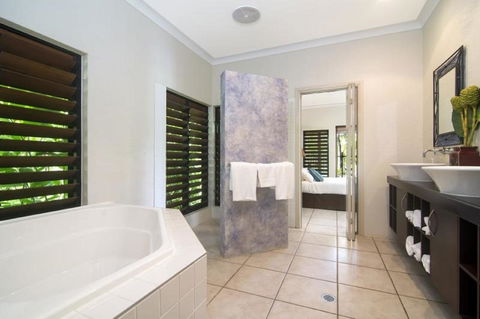 Tranquility By The Course Port Douglas - Kingaroy Accommodation 12