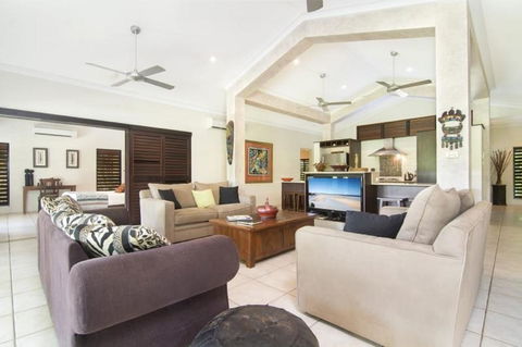 Tranquility By The Course Port Douglas - Kingaroy Accommodation 3