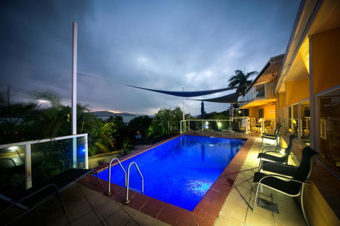 Sunlit Waters Studio Apartments - Kingaroy Accommodation 2