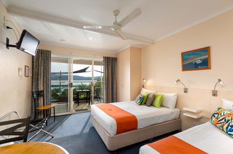 Sunlit Waters Studio Apartments - Kingaroy Accommodation 19