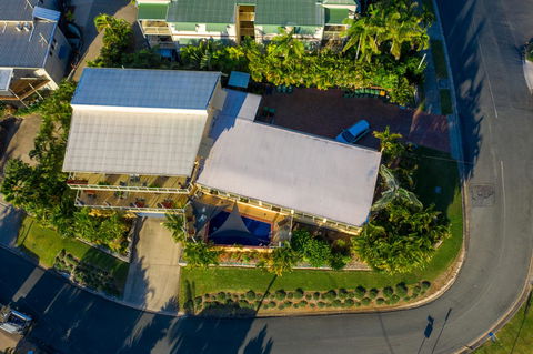 Sunlit Waters Studio Apartments - Kingaroy Accommodation 5