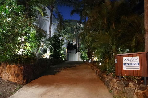 Airlie Seaview Apartments - Kingaroy Accommodation 7
