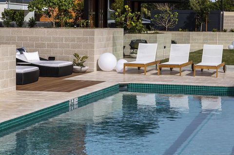 Boardwalk Burleigh Beach - Official - Kingaroy Accommodation 35