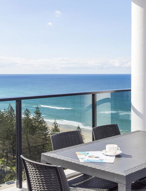 Boardwalk Burleigh Beach - Official - Kingaroy Accommodation 24