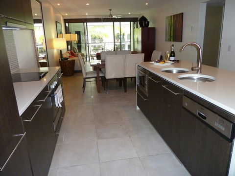 Penthouse 239 At See Temple Port Douglas - Kingaroy Accommodation 2