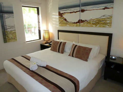 Penthouse 239 At See Temple Port Douglas - Kingaroy Accommodation 9