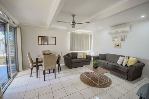 Airlie Apartments - Kingaroy Accommodation 3