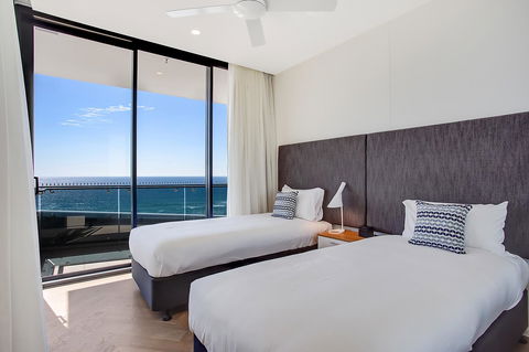 Iconic Kirra Beach Resort - Kingaroy Accommodation 28