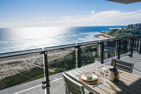 Iconic Kirra Beach Resort - Kingaroy Accommodation 26