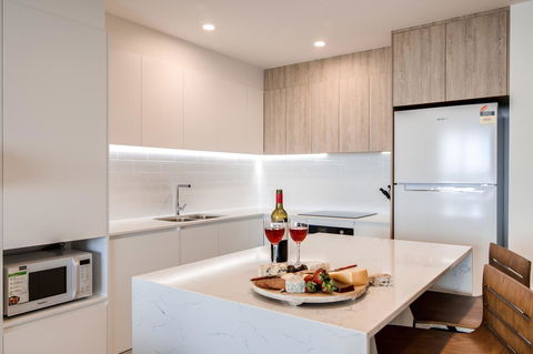 Iconic Kirra Beach Resort - Kingaroy Accommodation 41