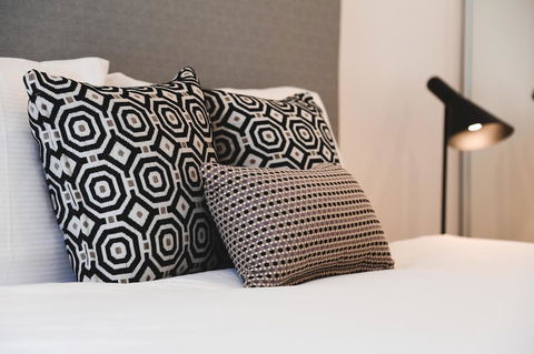 Iconic Kirra Beach Resort - Kingaroy Accommodation 11
