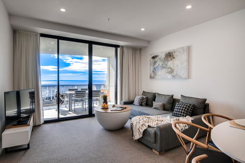 Iconic Kirra Beach Resort - Kingaroy Accommodation 36