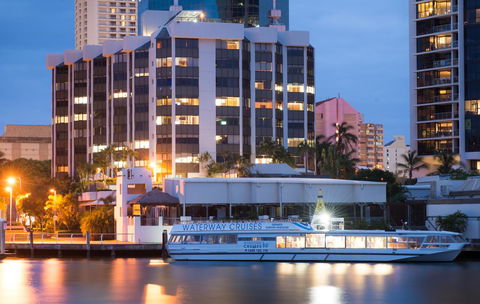 Tiki Hotel Apartments Surfers Paradise - Kingaroy Accommodation 8