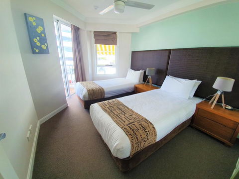 Broadbeach Holiday Apartments - Kingaroy Accommodation 7