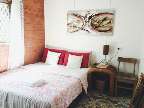 XYL Pets Friendly Seaside Boutique Guesthouse - Kingaroy Accommodation 0