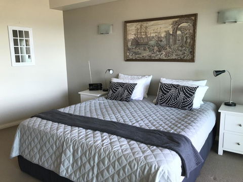 Proximity Waterfront Apartments - Kingaroy Accommodation 19