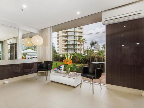 Sunbird Beach Resort Main Beach - Kingaroy Accommodation 44