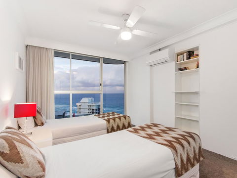 Sunbird Beach Resort Main Beach - Kingaroy Accommodation 13