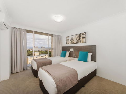 Sunbird Beach Resort Main Beach - Kingaroy Accommodation 28