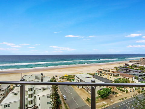 Sunbird Beach Resort Main Beach - Kingaroy Accommodation 3