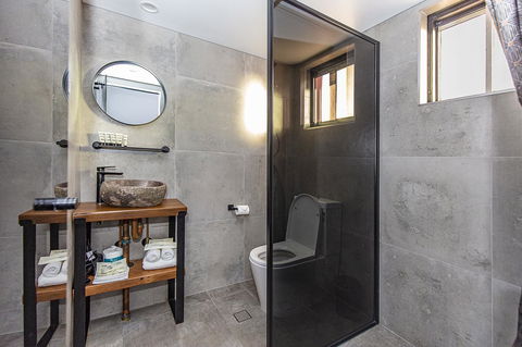 The Pink Hotel Coolangatta - Kingaroy Accommodation 14