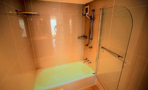 Grosvenor Beachfront Apartments Surfers Paradise - Kingaroy Accommodation 34