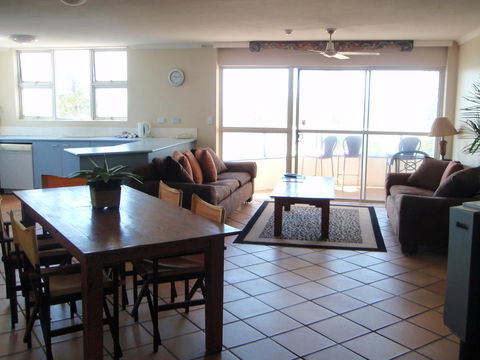 Grosvenor Beachfront Apartments Surfers Paradise - Kingaroy Accommodation 22
