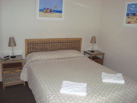 Grosvenor Beachfront Apartments Surfers Paradise - Kingaroy Accommodation 13