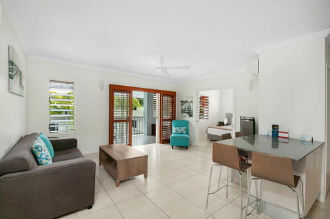 Mantra Aqueous On Port - Kingaroy Accommodation 15