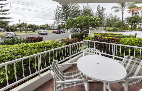 Le Beach Apartments - Kingaroy Accommodation 6