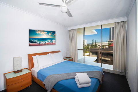 Seacrest Beachfront Apartments Surfers Paradise - Kingaroy Accommodation 10