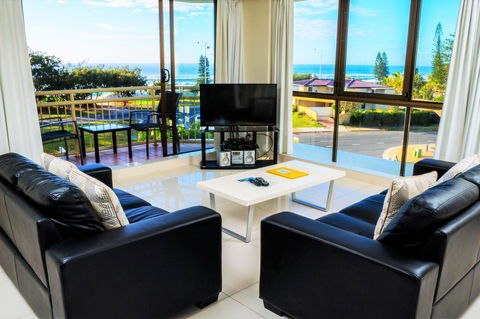 Seacrest Beachfront Apartments Surfers Paradise - Kingaroy Accommodation 35