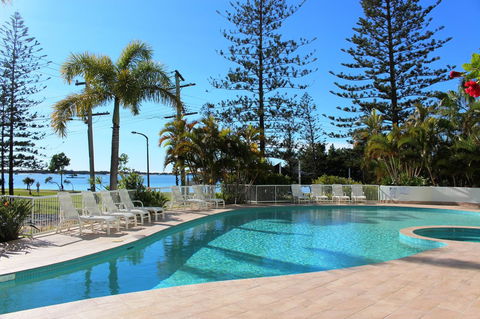 Crystal Bay On The Broadwater - Kingaroy Accommodation 25