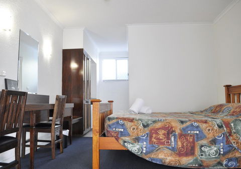 Alexandra Park Motor Inn - Kingaroy Accommodation 10